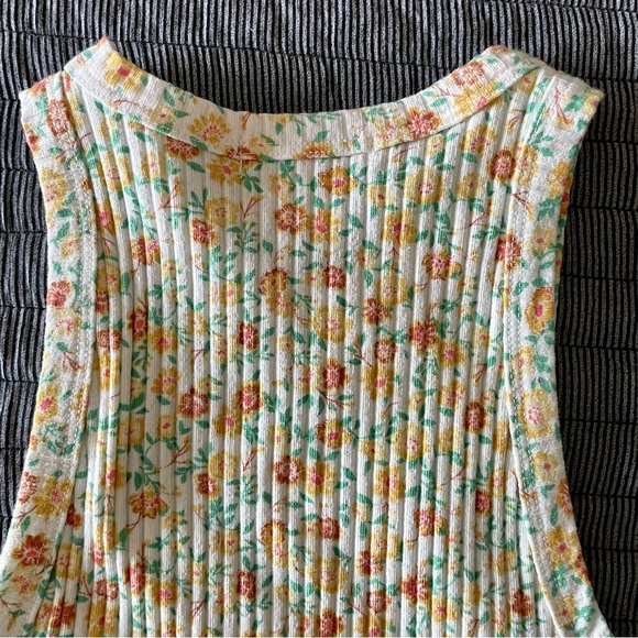 Billabong Floral Tomboy Tank Size S NWT - Picture 10 of 11